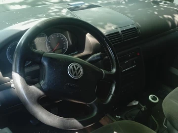 Авто Volkswagen Sharan 2000 № 8917314