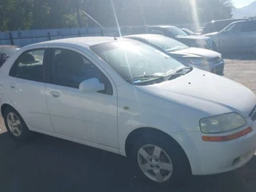 Авто Chevrolet Aveo 2005 № 8917445