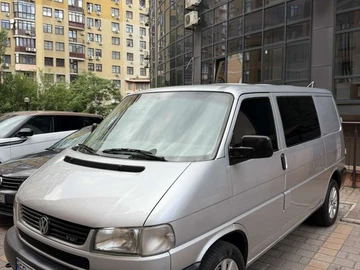 Авто Volkswagen Transporter 2002 № 8917452