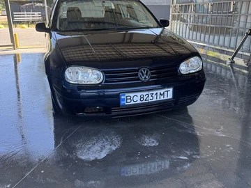 Авто Volkswagen Golf 2001 № 8917463