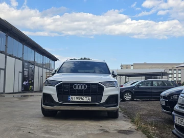 Авто Audi Q7 2021 № 8917467