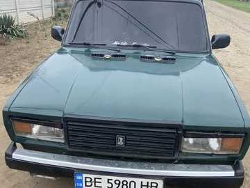 Авто ВАЗ 2107 1999 № 8917524