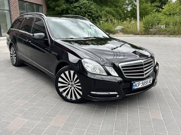 Авто Mercedes E Серия 2012 № 8917596