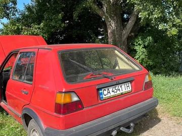 Авто Volkswagen Golf 1984 № 8917600