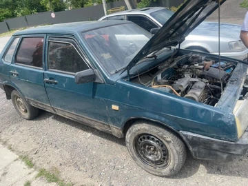 Авто ВАЗ 21099 1998 № 8917636