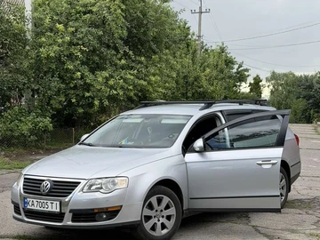 Авто Volkswagen Passat Variant 2005 № 8917673