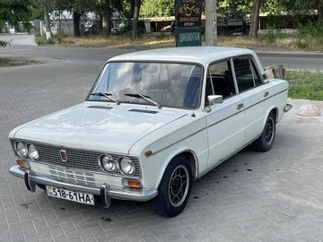 Авто ВАЗ 2103 1984 № 8917719
