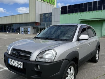 Авто Hyundai Tucson 2004 № 8917842