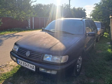 Авто Volkswagen Passat Variant 1996 № 8917858