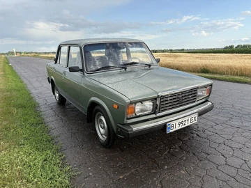 Авто ВАЗ 2107 2006 № 8918001