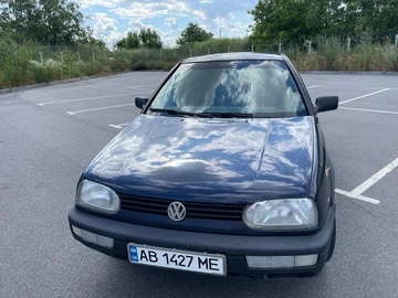Авто Volkswagen Golf 1992 № 8918037