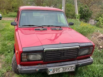 Авто ВАЗ 2107 1992 № 8918100