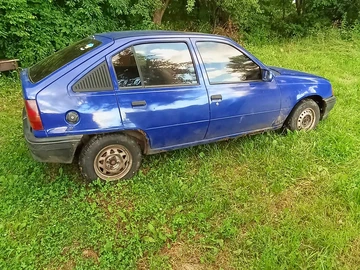 Авто Opel Kadett 1987 № 8918192