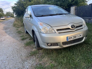 Авто Toyota Corolla Verso 2005 № 8918219