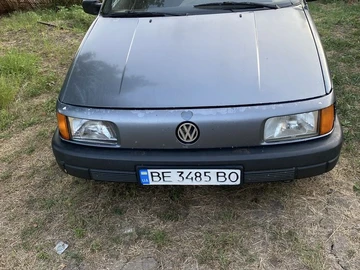 Авто Volkswagen Passat Variant 1989 № 8918250