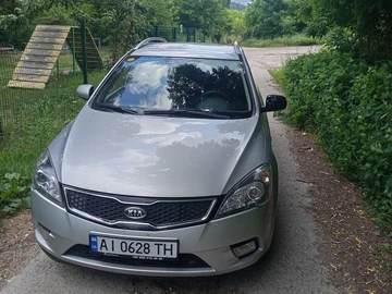 Авто KIA Cee X27 D 2010 № 8918309
