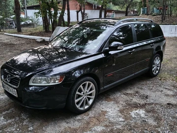 Авто Volvo V50 2011 № 8918340