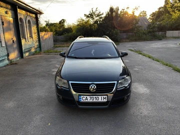 Авто Volkswagen Passat Variant 2006 № 8918366