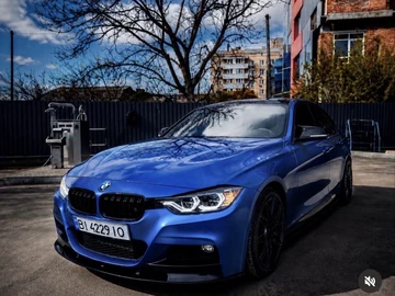 Авто BMW 3 Серия 2015 № 8918418