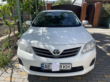 Авто Toyota Corolla 2012 № 8918445