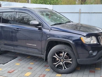 Авто Jeep Compass 2012 № 8918463