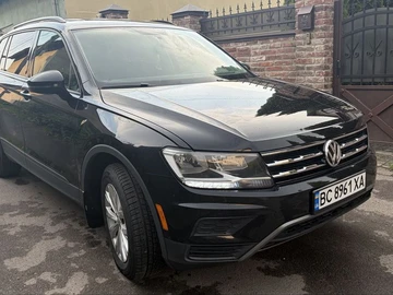 Авто Volkswagen Tiguan 2017 № 8918464