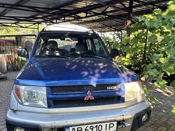 Авто Mitsubishi Pajero 2002 № 8918543