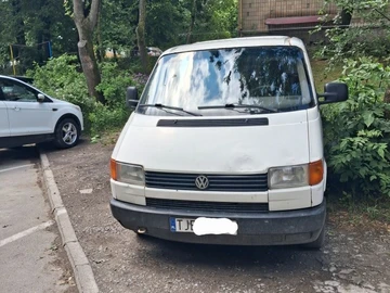 Авто Volkswagen Transporter 1994 № 8918637