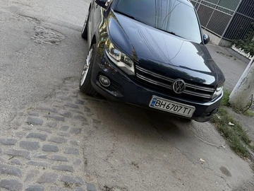 Авто Volkswagen Tiguan 2011 № 8918657