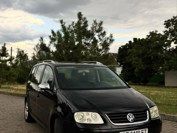 Авто Volkswagen Touran 2005 № 8918889