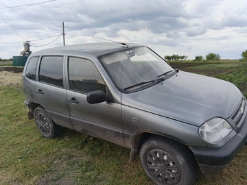Авто Chevrolet Niva 2005 № 8919055