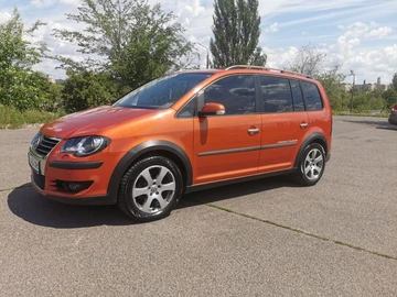 Авто Volkswagen Touran 2007 № 8919066