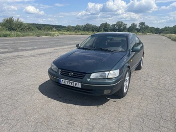 Авто Toyota Camry 1998 № 8919235