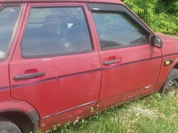 Авто ВАЗ 21099 1993 № 8919409