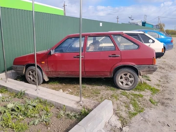 Авто ВАЗ 2109 1987 № 8919417