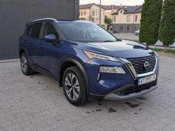 Авто Nissan Rogue 2023 № 8919432