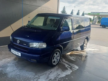 Авто Volkswagen Transporter 2001 № 8919499