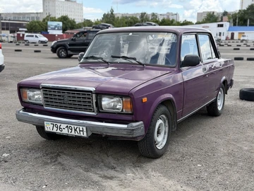 Авто ВАЗ 2107 2002 № 8919517