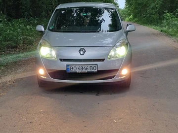 Авто Renault Scenic Iii 2010 № 8919529