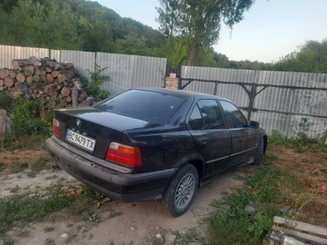 Авто BMW 3 Серия 1994 № 8919542