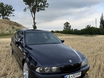 Авто BMW 5 Серия 1999 № 8919633