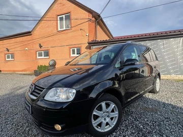 Авто Volkswagen Touran 2006 № 8919640