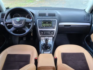 Авто Skoda Octavia 2012 № 8919769
