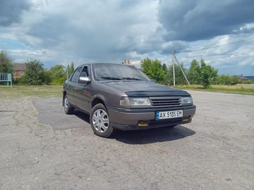 Авто Opel Vectra 1990 № 8919919