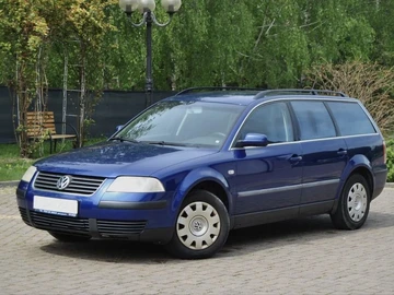 Авто Volkswagen Passat Variant 2002 № 8920034
