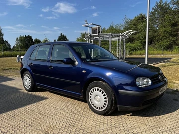 Авто Volkswagen Golf 1999 № 8920170