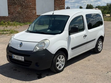 Авто Renault Kangoo Passenger 2008 № 8920176