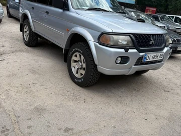 Авто Mitsubishi Pajero 2004 № 8920218
