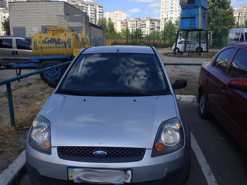 Авто Ford Fiesta 2006 № 8920221