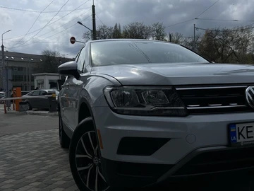Авто Volkswagen Tiguan 2018 № 8920243
